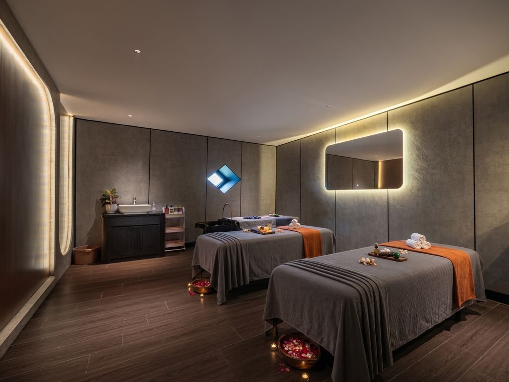 Massage & Spa