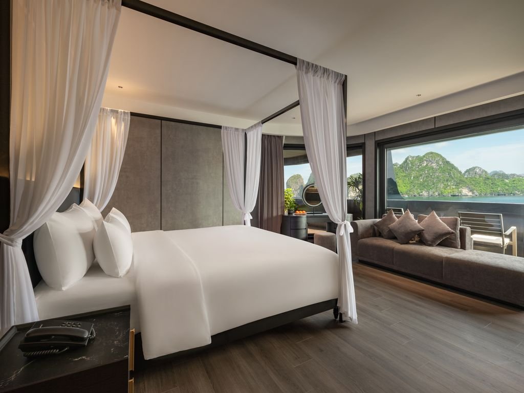 Elite Balcony Suite