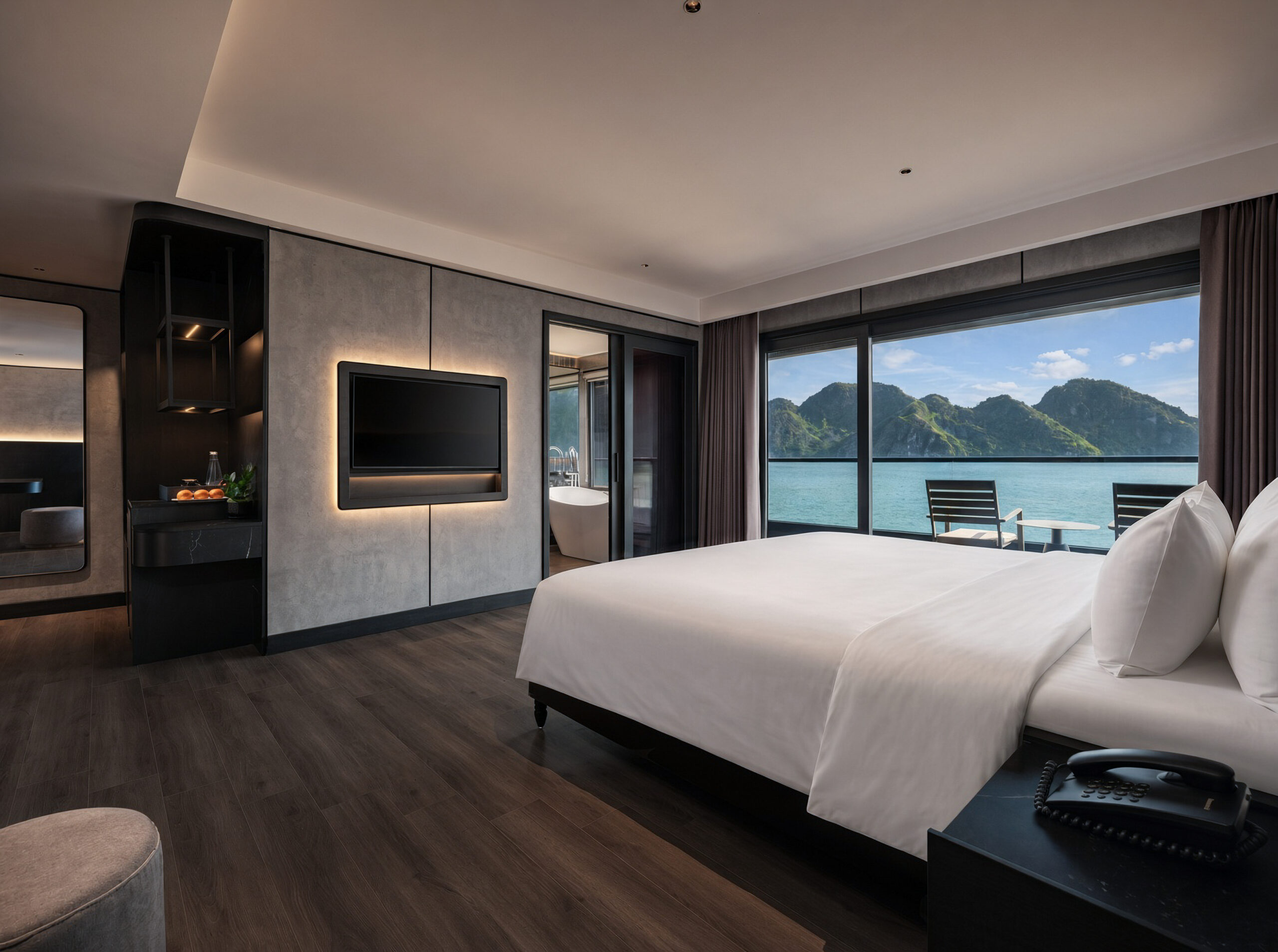 Senior Balcony Suite